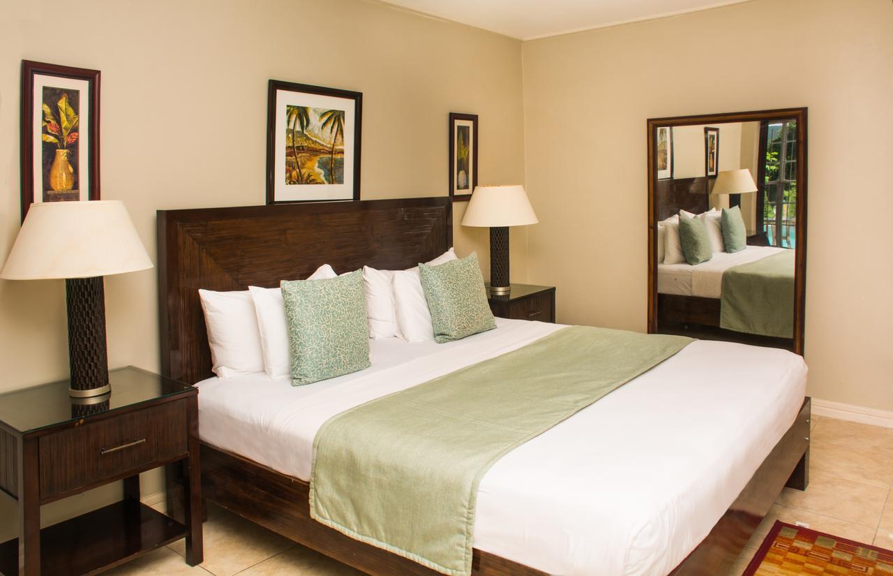 Heavenly Suites La Feuillet Kültér fotó