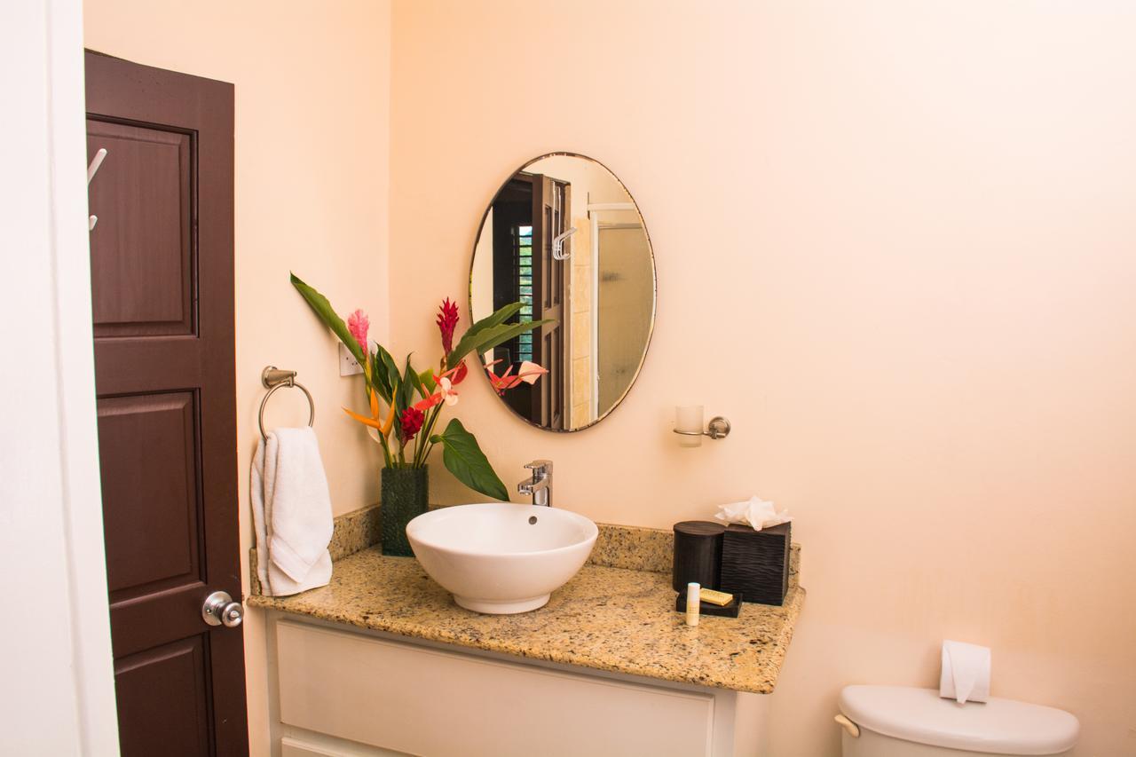Heavenly Suites La Feuillet Kültér fotó